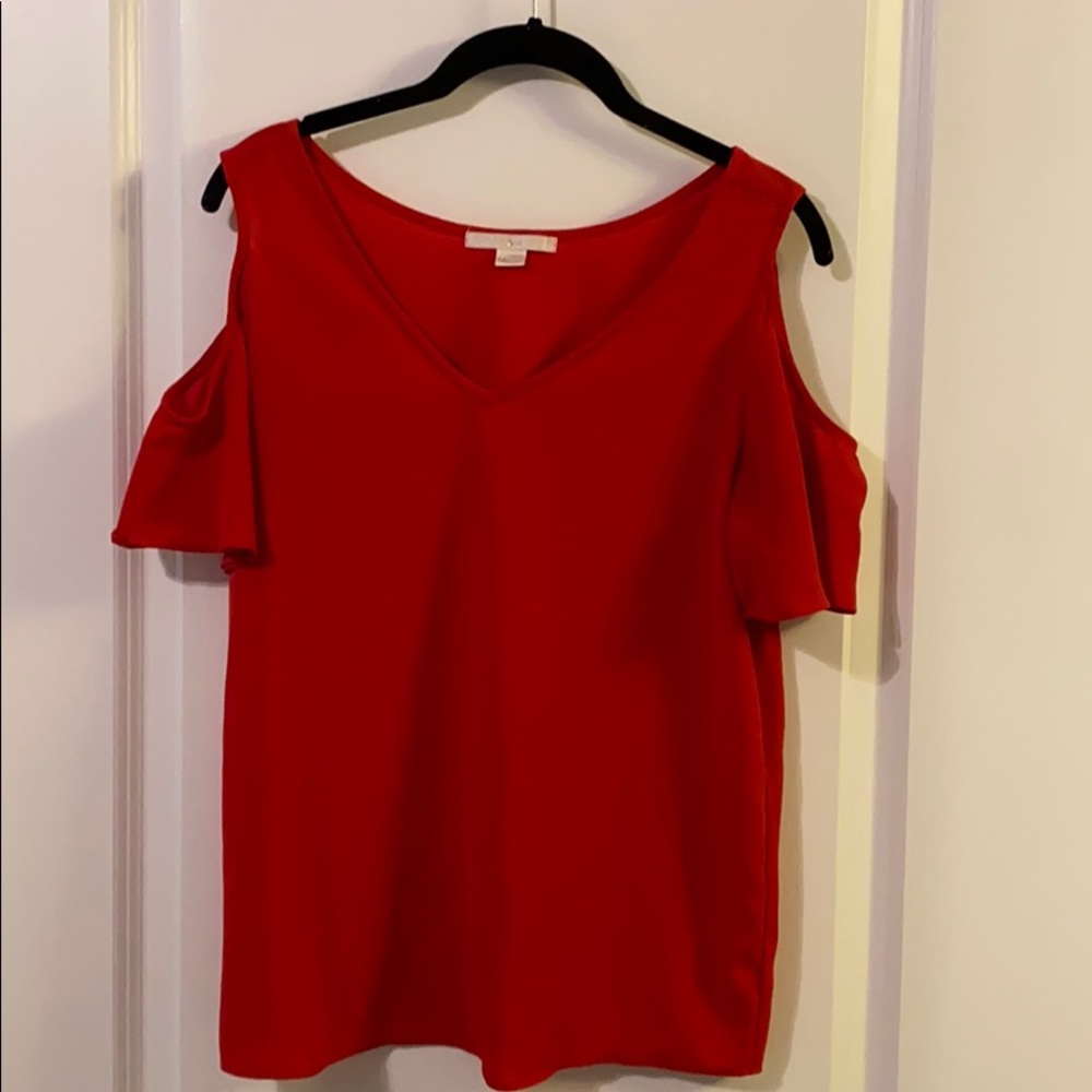 Cold-shoulder blouse